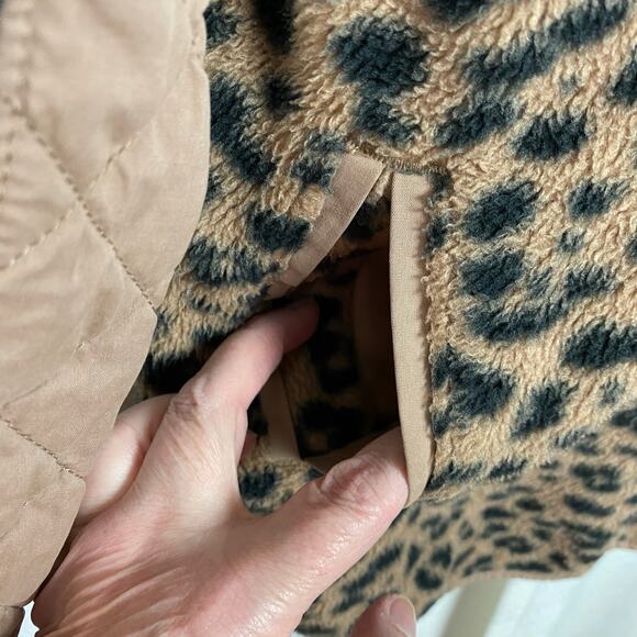 Abercrombie&Fitch Brown Leopard Print Sherpa Pullover Sz.S - Picture 9 of 14